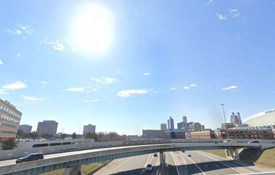 Detroit's Forecast Promises Sunshine with Brief Weekend Showers, Says National Weather Service