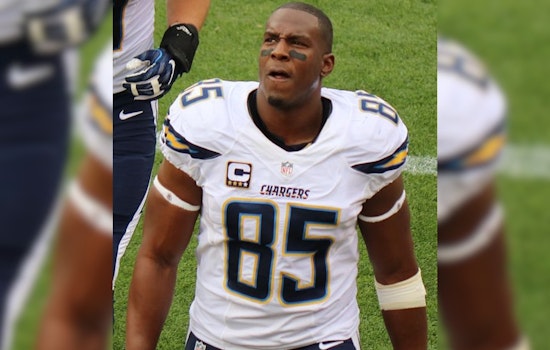 Detroit's Own Antonio Gates Defies Odds with Historic Induction into Pro Football Hall of Fame