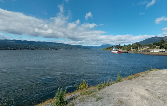 Diver Discovers Possible Remains of Missing Martin Family in Columbia River after 70 Years