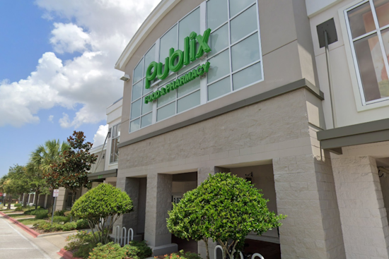 Driver Critically Injured by Police Gunfire in Stolen Vehicle Confrontation at Ocoee Publix Parking Lot