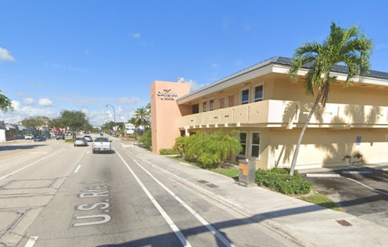 Driver Hospitalized After Vehicle Crashes Into Light Pole and Hollywood Motel