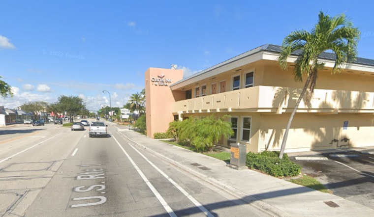Driver Hospitalized After Vehicle Crashes Into Light Pole and Hollywood Motel