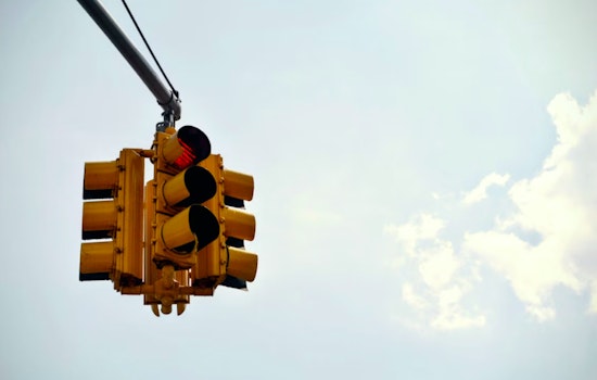 East Las Vegas Gets New Traffic Signal at Hollywood, Vegas Valley