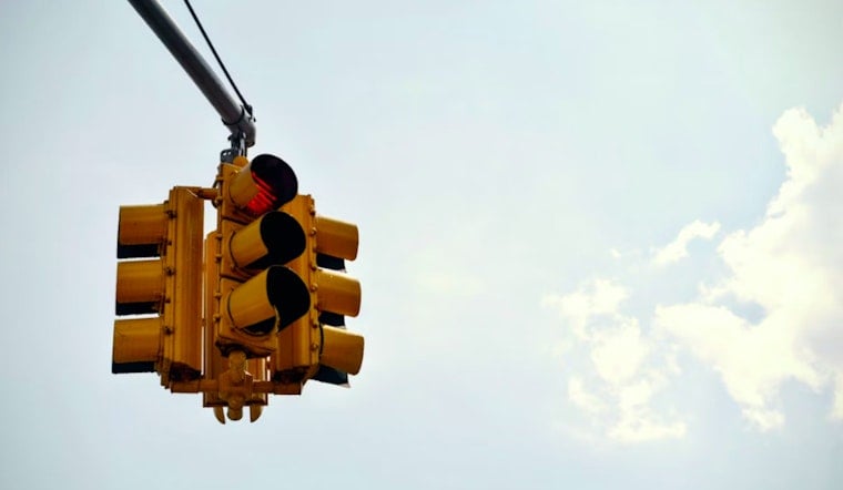 East Las Vegas Gets New Traffic Signal at Hollywood, Vegas Valley