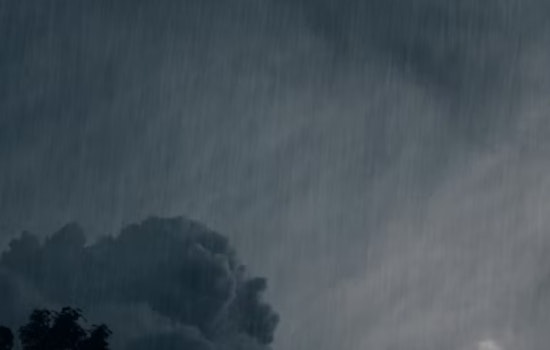 El Paso Braces for Intermittent Showers and Thunderstorms Amidst Sunny Spells, NWS Reports