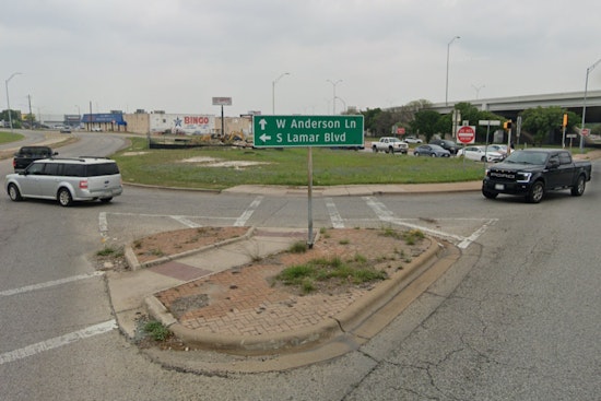 Elderly Woman Fatally Injured in North Lamar Boulevard Collision, Austin's 66th Traffic Death This Year