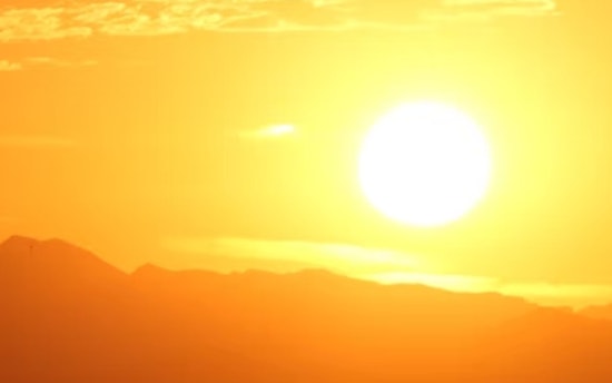 Extreme Heat Warning Issued for Los Angeles with Temperatures Soaring to 96 Degrees