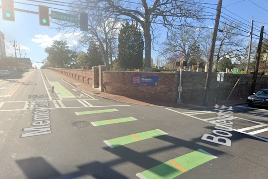 Fatal Motorcycle Collision with SUV Raises Safety Concerns at Atlanta Intersection