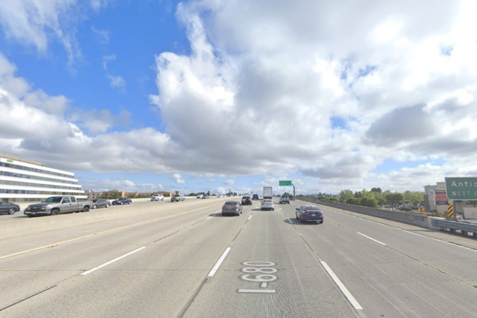 Fatal Solo Vehicle Crash on I-680 in Pleasant Hill Claims Life of Unbelted Driver