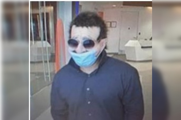FBI Searches for Suspect After Bank Robbery in Coral Springs, Involves Public in Manhunt