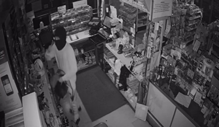 VIDEO: Franklin County Sheriff's Office Seeks Public Help in Identifying Suspect in Adam's Lakeside Market Burglary