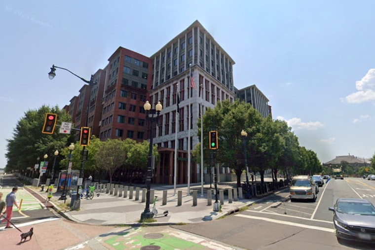 FTA Proposes Elimination of Social Cost of Carbon from Transit Grants Assessment Amid Policy Shift