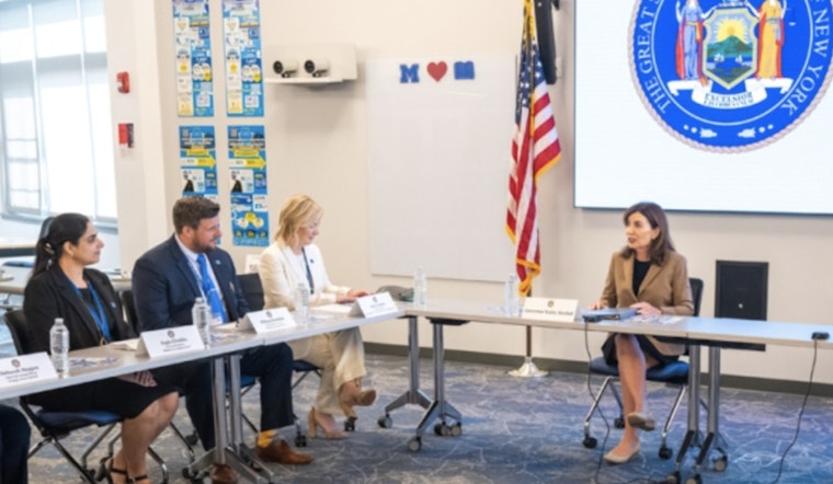 Gov. Hochul Champions Distraction-Free Classrooms with Smartphone Restrictions in New York Schools