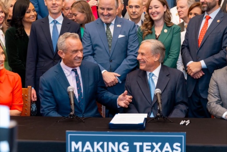 Governor Abbott Signs Groundbreaking Health Bills in Texas, Boosting Nutrition Education and Food Quality