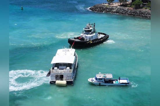 Grounded Vessel "The Discovery" Successfully Removed from Kewalo Basin Seawall in Coordinated Effort
