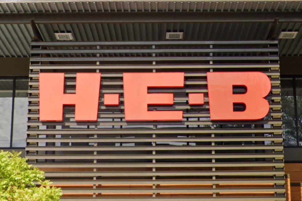 H-E-B Ignites BBQ Passion with New Barbecue-Inspired Candle Line in Texas Stores