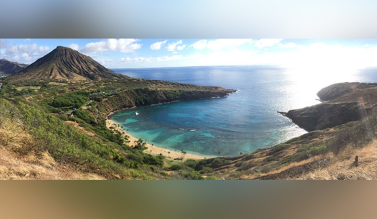 Hanauma Bay Closes Two Weeks in September for Parking Lot Repaving
