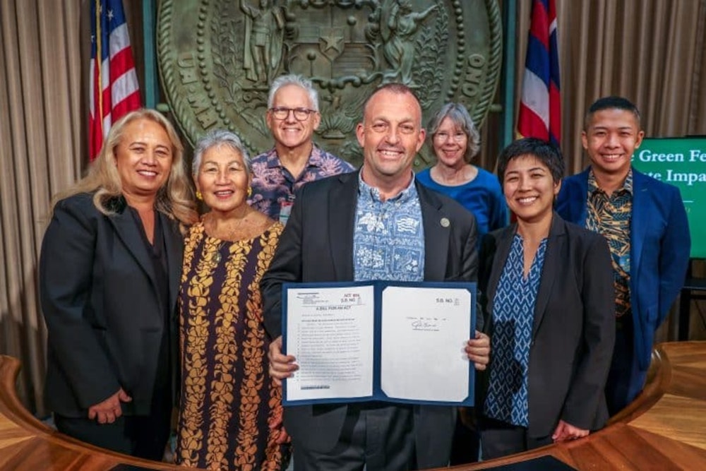 Hawaii's Governor Green Signs Over 300 Bills and Innovates with Visitor "Green Fee" for Climate Projects