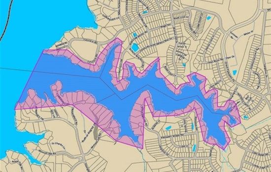 Lake Wylie Cove Hit by Harmful Algae Bloom; Charlotte Officials Warn Residents to Keep Clear