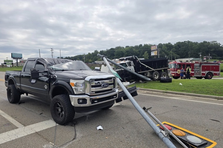 Highway Traffic Disrupted in Lenoir City After Dump Truck Collides With Traffic Light Pole