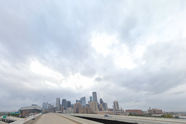 Houston Battles Sweltering Heat with Intermittent Showers as Tropical Storm Erin is Monitored in the Atlantic