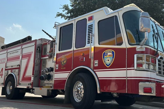 Houston Fire Department Captain Hospitalized After Being Trapped During Southeast Houston House Fire