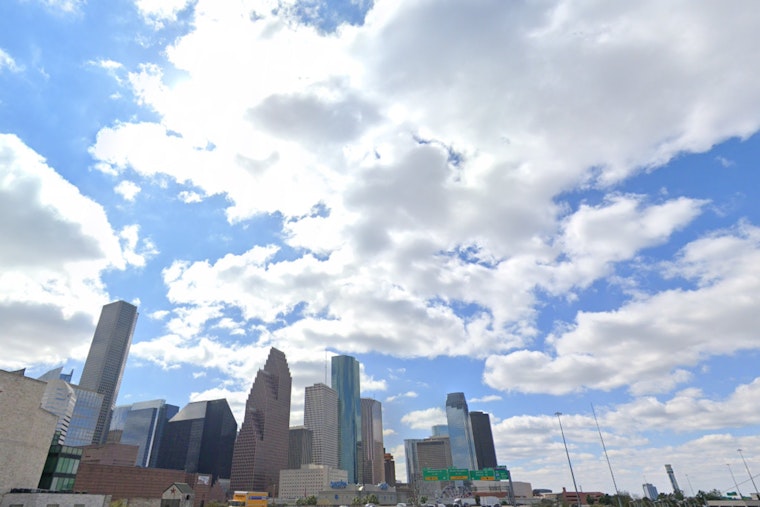 Houston Forecast Predicts Stormy Weekend with Heat Index Soaring Past 100