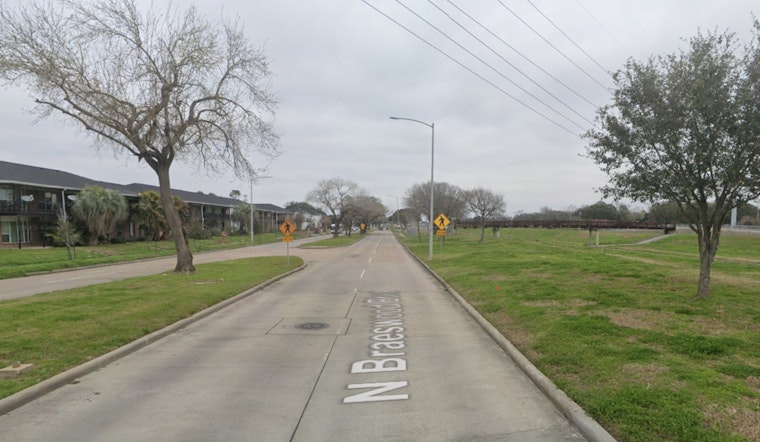 Houston Man Dies in High-Speed Crash on North Braeswood Boulevard