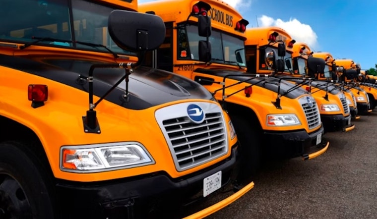 Houston Parents Frustrated by HISD Bus Delays and Change in Stop Locations