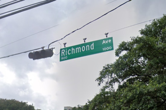 Houston Police Investigate Fatal Hit-and-Run on Richmond Avenue, Suspect's Vehicle Located