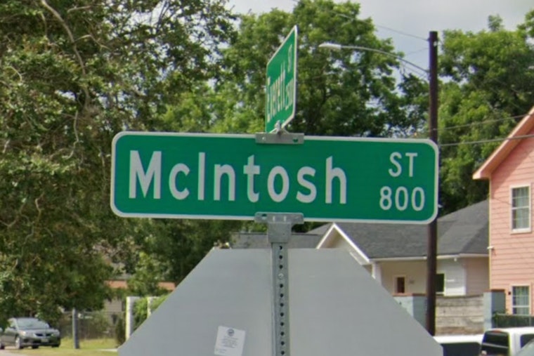 Houston Police Investigate Skeletal Remains Uncovered in Residential Area