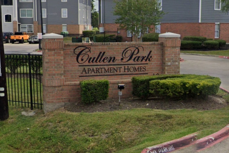 Houston's Cullen Park Apartments Face Rodent Infestation and Hazardous Conditions, Sparking Calls for Action