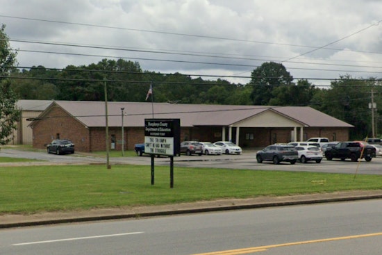 Humphreys County Schools Tightens Bag Policy at Athletic Events After Airsoft Pistol Incident in Waverly