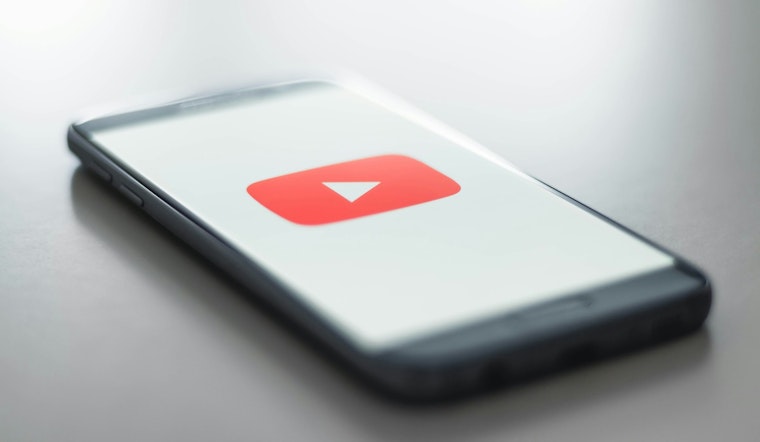 YouTube TV Warns of Potential Loss of Fox Channels Amid Stalled Negotiations Ahead of NFL Season