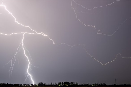 Isolated Showers and Thunderstorms on the Horizon for Salt Lake City, NWS Forecasts Temperature Swings