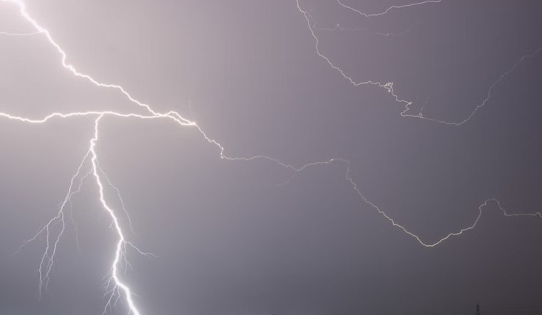 Isolated Showers and Thunderstorms on the Horizon for Salt Lake City, NWS Forecasts Temperature Swings