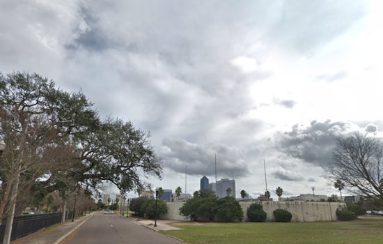 Jacksonville Braces for Stormy Weather, NWS Predicts High Chance of Thunderstorms and Showers This Week