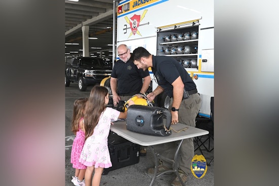 Jacksonville Community Joins Hands with First Responders at Annual Safety Fair at The Avenues Mall