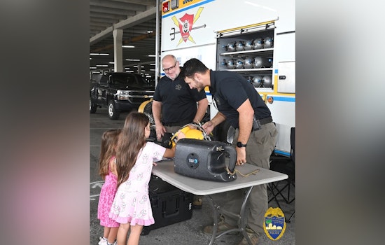 Jacksonville Community Joins Hands with First Responders at Annual Safety Fair at The Avenues Mall