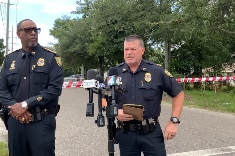 Jacksonville Officer Fatally Shoots Knife-Wielding Suspect in Longbranch Area
