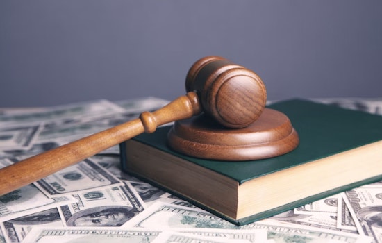 Jacksonville Tax Preparer Pleads Guilty to Filing Over 900 False Tax Returns, Faces Prison Time