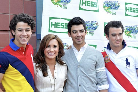 Jonas Brothers and Demi Lovato Surprise Fans with "Camp Rock" Reunion at New Jersey's MetLife Stadium
