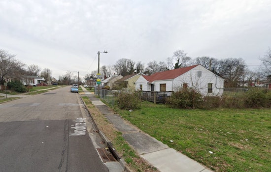 Knoxville Police Department Investigates Officers' Use of Force in Traffic Stop Incident