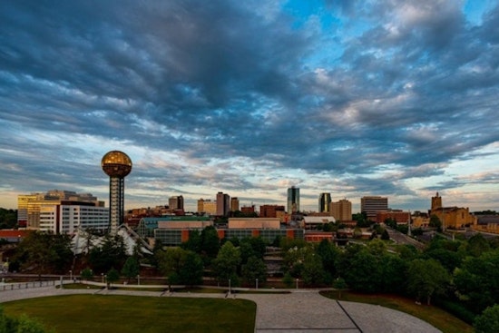 Knoxville Weekend Weather Alert: Possible Showers and Thunderstorms Ahead, Says NWS