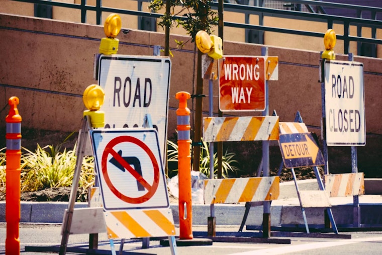 Las Vegas Drivers Alert: I-215 Lane Reductions and Ramp Closures for NDOT Pavement Project