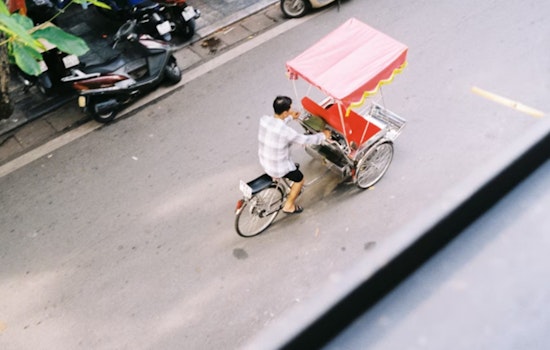 Las Vegas Pedicab Companies Demand Crackdown on Unlicensed Price Gougers