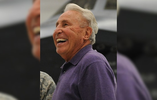 Lee Corso Dons Headgear One Final Time, Predicting Ohio State's Win in Last Pregame Show