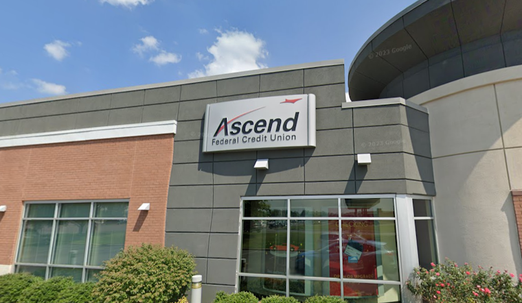 Lewisburg and FBI Launch Manhunt for Suspect After Armed Robbery at Ascend Credit Union