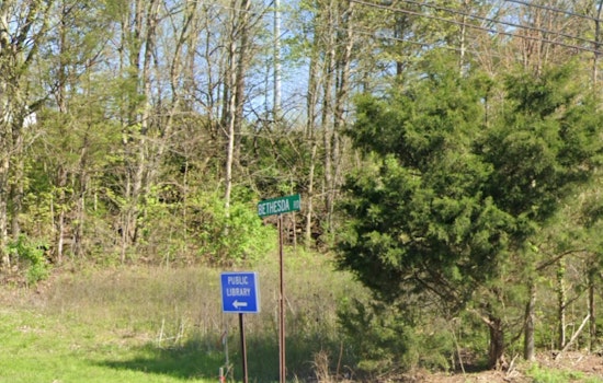 Lewisburg Pike Closed in Williamson County Following Collision of Semi-Trailer and Box Truck