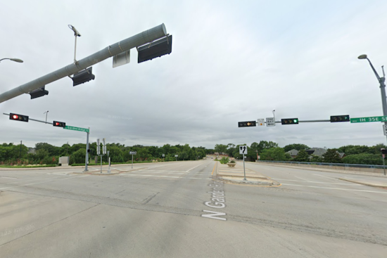 Lewisville Police Respond to Major Accident on I-35E Southbound Causing Extensive Traffic Delays